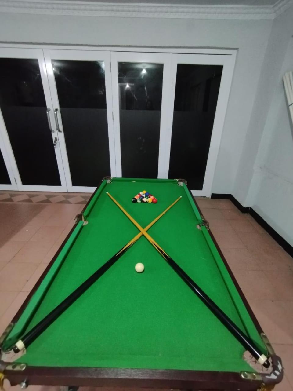 בוגור Vila Princess,Sentul 4Bedroom Dan Tenda Camping,Private Pool, Tenis Meja, Mini Billiard, Karaoke, Ayunan,Bbq, 08Satu3 80Satu6 4Satu5Satu מראה חיצוני תמונה